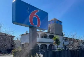 Photograph of Motel 6, Richmond