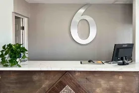 Photograph of Motel 6, Santa Cruz
