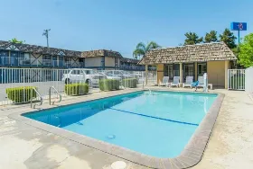 Photograph of Motel 6, Kingsburg