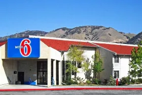 Photograph of Motel 6, Lebec