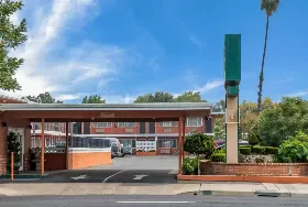 Photograph of Rodeway Inn, Modesto