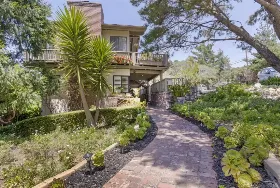 Photograph of Comfort Inn, Carmel By The Sea
