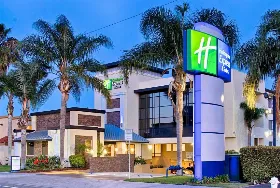 Photograph of Holiday Inn Express, Costa Mesa
