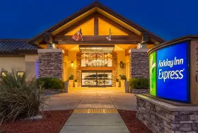 Photograph of Holiday Inn Express, Walnut Creek