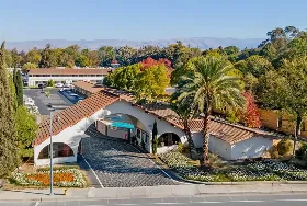 Photograph of Super 8, San Jose