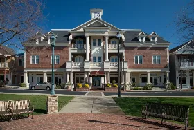 Photograph of Gateway Hotel, Copperopolis