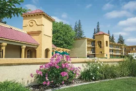 Photograph of Howard Johnson, Sacramento