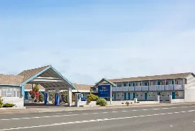 Photograph of Baymont by Wyndham, Fort Bragg