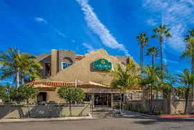 Photograph of La Quinta Inn & Suites, Carlsbad
