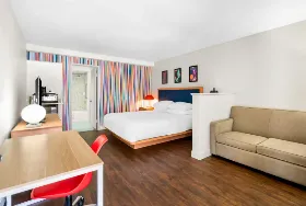 Photograph of Signature Inn, Indio