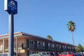 Photograph of Americas Best Value Inn, Newbury Park