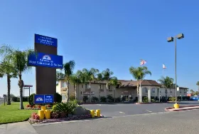 Photograph of Americas Best Value Inn, Madera