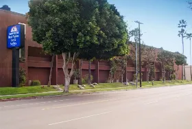 Photograph of Americas Best Value Inn, Los Angeles