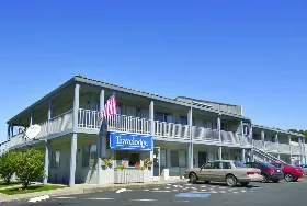 Photograph of Travelodge, Clearlake