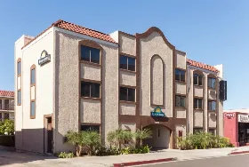 Photograph of Days Inn, Alhambra