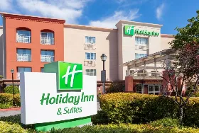 Photograph of Holiday Inn & Suites San Mateo-San Francisco SFO, San Mateo
