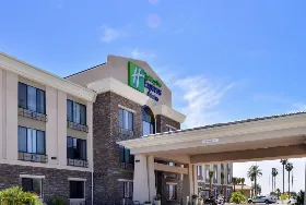 Photograph of Holiday Inn Express, Indio