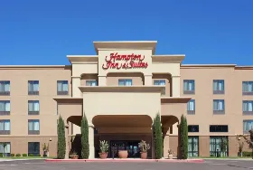 Photograph of Hampton Inn, Fresno