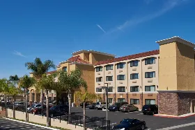 Photograph of Holiday Inn Express, National City