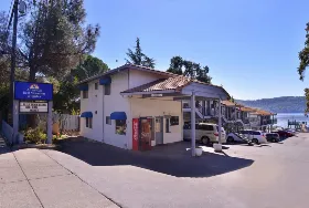 Photograph of Americas Best Value Inn, Clearlake