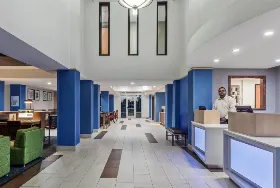 Photograph of Holiday Inn Express & Suites Elk Grove West I-5, Elk Grove