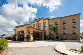 Photograph of Hampton Inn, Visalia