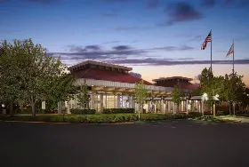 Photograph of Hilton Oakland Airport, Oakland