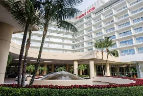 Photograph of The Beverly Hilton, Beverly Hills