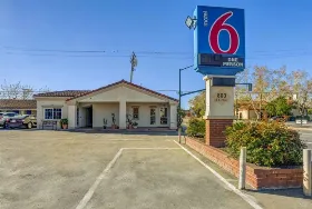 Photograph of Motel 6, Marysville