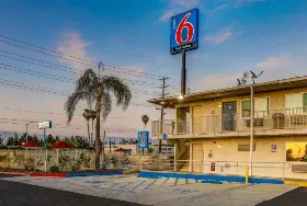 Photograph of Motel 6, San Bernardino