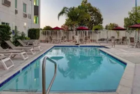 Photograph of Motel 6, Gilroy