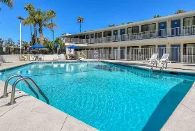 Photograph of Motel 6, San Diego