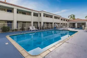 Photograph of Motel 6, Hemet