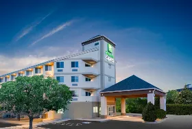 Photograph of Holiday Inn Express, Colorado Springs