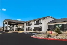 Photograph of Quality Inn, Castle Rock