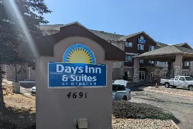 Photograph of Days Inn, Castle Rock