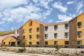 Photograph of Super 8, Dillon