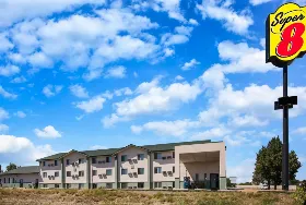 Photograph of Super 8, Pueblo