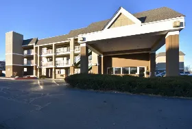 Photograph of HomeTowne Studios, Denver