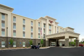 Photograph of Hampton Inn, Centennial