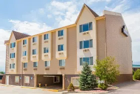 Photograph of Days Inn, Colorado Springs