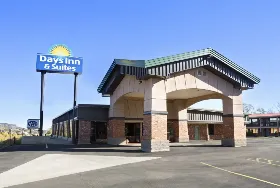 Photograph of Days Inn, Trinidad