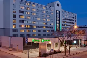 Photograph of Holiday Inn, Bridgeport