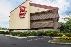 Photograph of Red Roof Inn, Milford