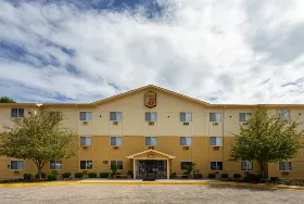 Photograph of Super 8, Cromwell