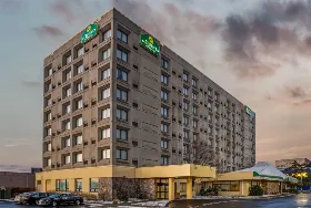 Photograph of La Quinta Inn & Suites, New Haven