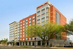 Photograph of Hampton Inn, Washington