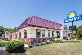 Photograph of Days Inn, Dover