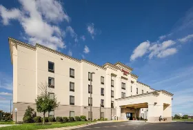 Photograph of Hampton Inn, Middletown