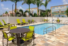 Photograph of SpringHill Suites, Punta Gorda